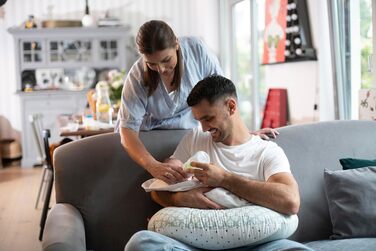 Подушка для годування Motherhood Ergonomічна, Оeko-Tex Standard 100, колір Бежевий Класик