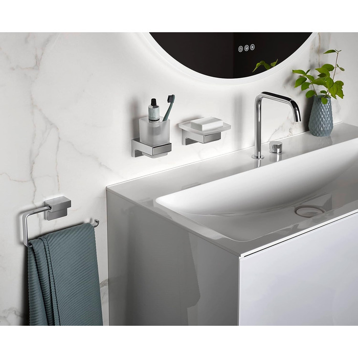 Тримач для рушників EMCO Cue на стіну, одноручний, металевий, хромований | Тримач для мила