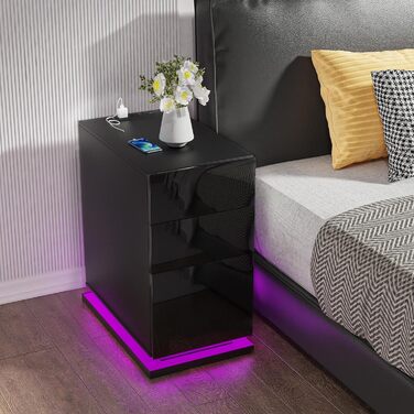 Вузька чорна тумба приліжкова з розеткою, USB, LED-підсвіткою 16 кольорів, 3 шухлядами, 50x30x63 см для спальні, сучасна
