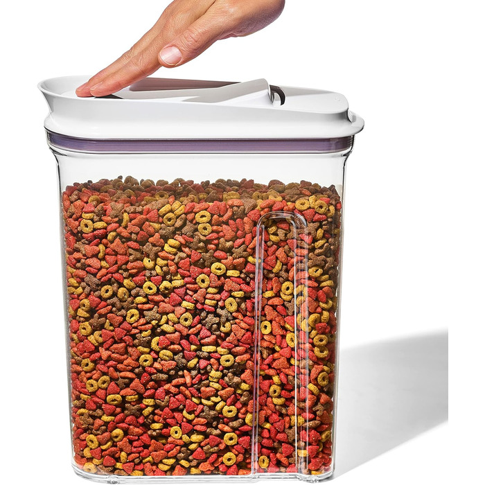 Контейнер OXO Good Grips Pet POP для корму для тварин, 4.2 л з лопаткою | Ідеально для до 1,8 кг корму для собак або 1,6 кг для котів | Герметичний, BPA-free