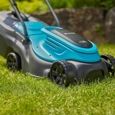 Акумуляторний газонокосарка Gardena EasyMax 30/18V Ready-to-Use Set - 32 см, для малих садів, Power for All-Akku