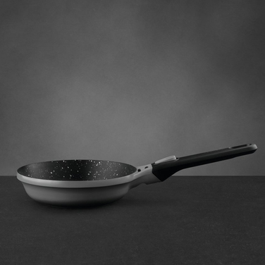 Сковорода з антипригарним покриттям BergHOFF STAY COOL, сірий, діам. 20 см, 1,1 л