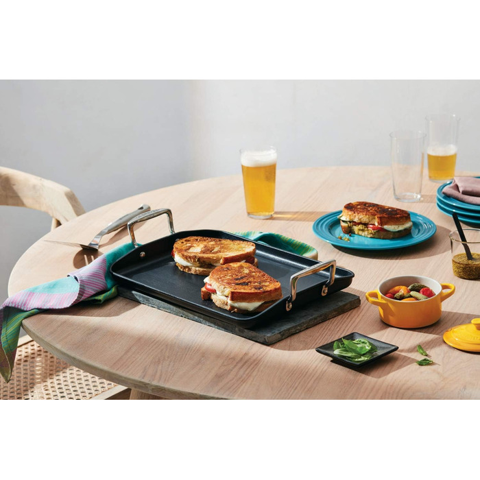 Гриль-пательня LE CREUSET з антипригарним покриттям, 35 см, для всіх типів плит (включно з індукційними), алюміній, сірий/срібний