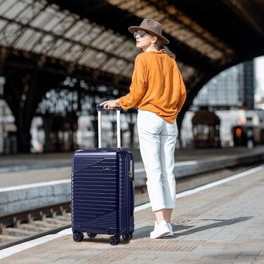 Набір валіз Sea Choice 4 в 1: S/M/L/XL, з жорстким корпусом, розширюваний, з TSA-замком, YKK блискавкою, темно-синій