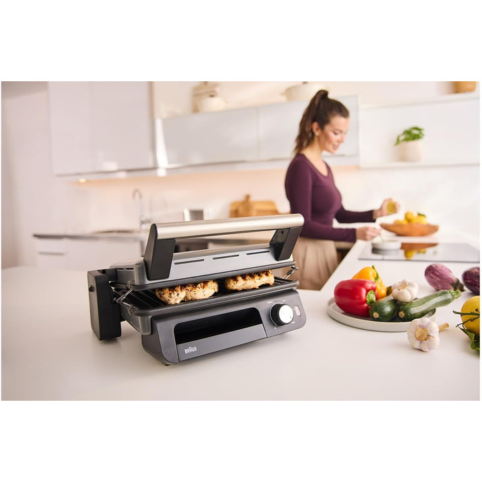 Електричний гриль Braun MultiGrill 7 CG7020: 3-в-1 (контактний гриль, BBQ, духовка), 2000W, велика площа (12 бургерів), планка & гриль, для дому, срібний