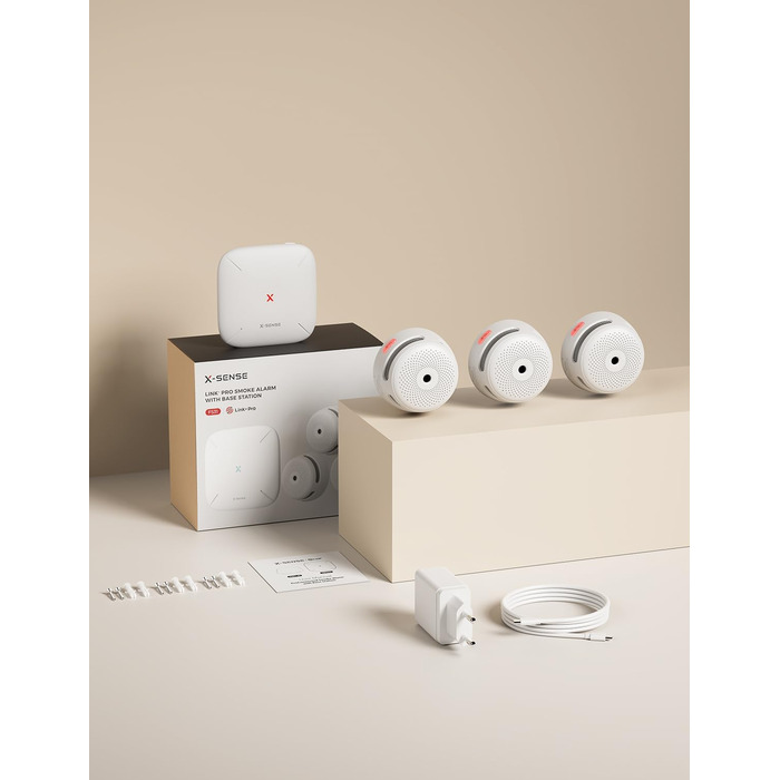 X-Sense Розумний димовий сповіщувач XS01-M (6 шт.) з базовою станцією SBS50, сертифікований EN 14604, бездротовий, Wi-Fi, сумісний з X-Sense Home Security App, білий