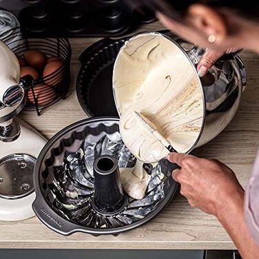 Набір форм для випічки KitchenAid з алюмінізованої сталі, 20см та 24см, антипригарне покриття без PFAS, для духовки, придатні для миття в посудомийній машині, сірий (3 шт.)