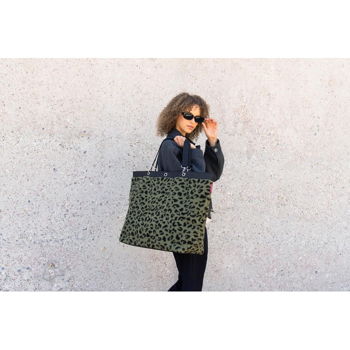 Сумка-шопер Reisenthel Shopper XL Olive – велика, водонепроникна, стильна