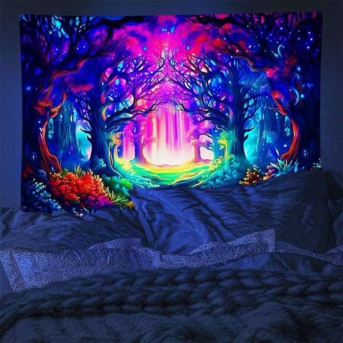 Гобелен Forest Trippy UV-реактивний, естетичний декор на дереві, 300x180см XXXL