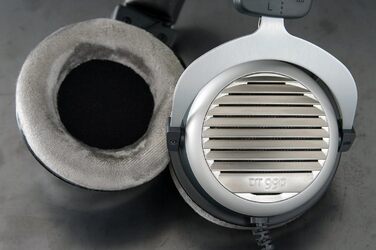 Накладні навушники beyerdynamic DT 990 Edition, відкриті, дротові, високого класу, 32 Ом, стереосистема