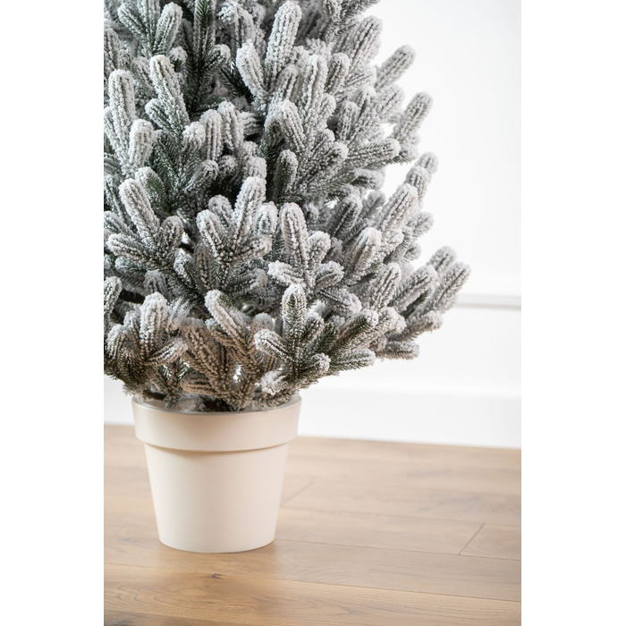 Ялинка лита 'Віденська' в горщику ЗАСНІЖЕНА 1,10м