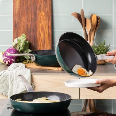 GreenPan Evolution сковорода (28 см), керамічне антипригарне покриття, індукційна, для посудомийної машини, жаростійка, колір: Tannengrün