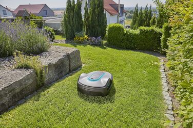 Робот-газонокосачка Gardena Sileno Life, EasyPassage, до 750 м², підйом до 30%, тиха робота, UK-версія