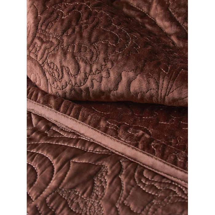 Покривало ESSENZA 180x265 см, Roeby Chocolate