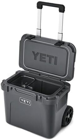 Чорний холодильник на колесах YETI Roadie 32 - ізольований, міцний, для кемпінгу та подорожей