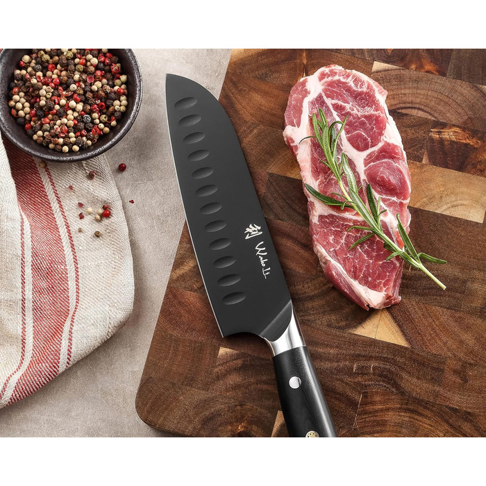 Набір кухонних ножів Wakoli Titanium Noir (5 предметів) з бруском - професійний набір ножів з титанового покриття, нержавіюча сталь, чорний, магнітний бруск, включає ніж Сантоку