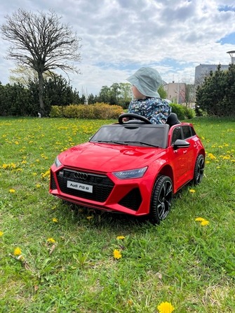 Дитячий електромобіль на акумуляторі Audi RS6 4x4, 12V 7Ah