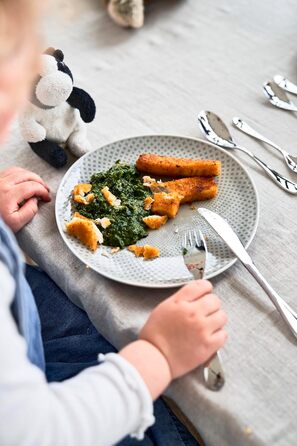 Набір дитячого столового приладдя ZWILLING Kinderbesteck-Set, 4-частинний, з кольоровими мотивами лицарів, для дітей від 3 років, нержавіюча сталь 18/10, сріблястий, упаковка без пластику