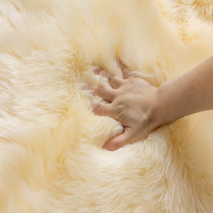 Плюшевий овальний килим achiiso зі штучного хутра, нековзний килимок для йоги для дитячої, дитячої, вітальні, домашнього декору (40 х 60 см) (напівкруглий-90 х 180 см, світло-жовтий)
