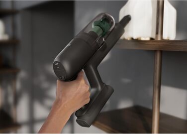 Акумуляторний пилосос AEG Serie 7000 Granitgrau: потужний, легкий (2,2 кг), ергономічний, з 70% перероблених матеріалів, до 50 хв роботи, 120 м², 2в1, 5-рівнева фільтрація, для всіх типів підлоги, автоматичний, сірий, AP71UB14AM