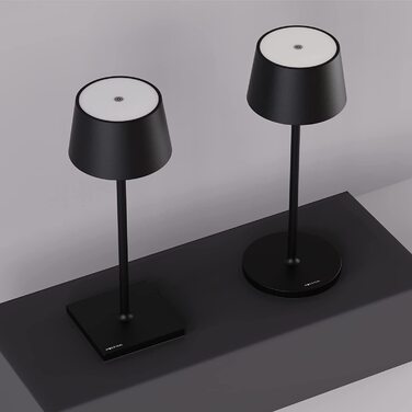 Стильна LED-лампа Stilosa на акумуляторі - бездротова торшерна лампа з датчиком дотику, регулюванням яскравості, USB-C зарядка, для дому та на вулицю (чорний, квадратна база 30 см)