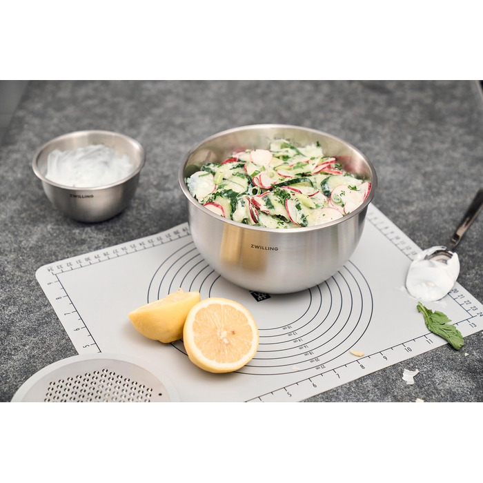 Набір контейнерів ZWILLING Fresh & Save з вакуумним насосом, 9 предметів: нержавіючі чаші M-18 см, L-24 см, пакети, насос