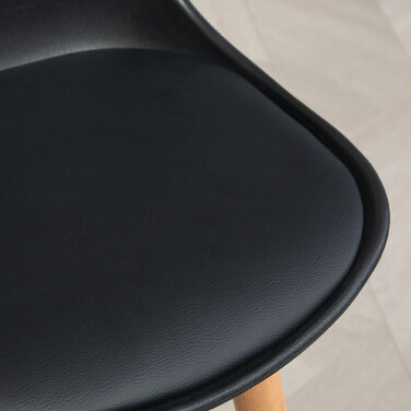 Набір з 2 барних стільців у скандинавському стилі, з підставкою для ніг, розміром 43 см x 43 см x 91 см, у кольорах: натуральний + чорний