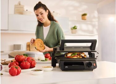 Електричний гриль Braun MultiGrill 7 CG7020: 3-в-1 (контактний гриль, BBQ, духовка), 2000W, велика поверхня (12 бургеров), чорний