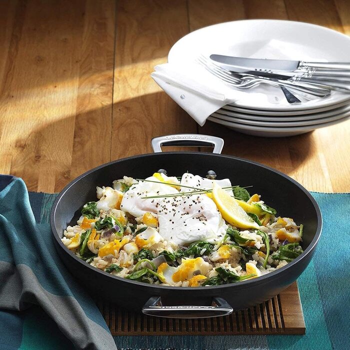 Сковорода Le Creuset з антипригарним покриттям з кришкою, 24 см, для всіх плит (включно з індукцією), антрацит/срібло