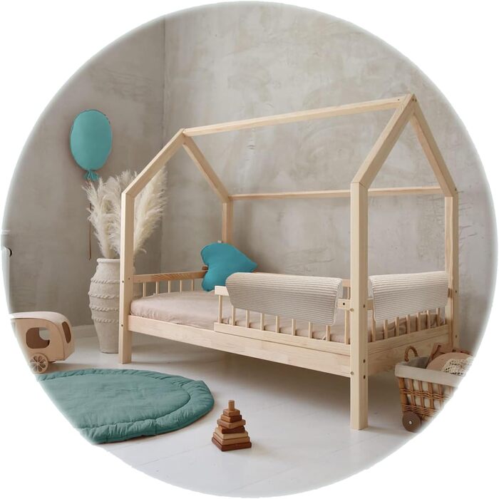 Захист для ліжечка дитячого: бортик-подушка від випадання (бежевий велюр, 90 см)