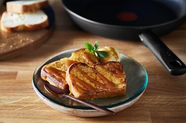 Вок Lagostina Rigenera Green з антипригарним покриттям з 100% переробленого алюмінію, Ø 28 см, для індукційних плит та духовки, з індикатором температури Thermosignal, стійкий до подряпин, ергономічна ручка