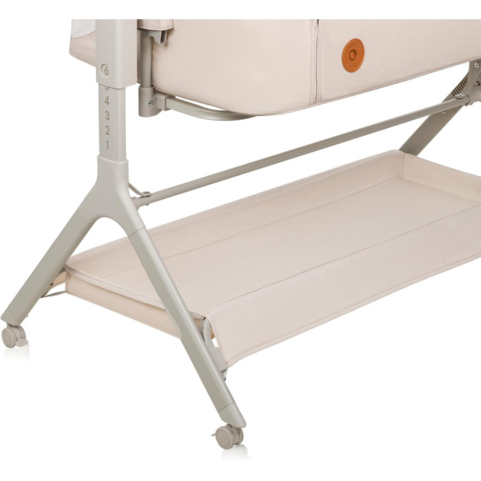 Дитяче ліжко Lionelo Leonie Plus 3 в 1: ліжко, коліска, ліжко-приліжко з регулюванням висоти, сітчасті стінки, знімною бічною панеллю та коліщатками з гальмом. Бежевий колір.