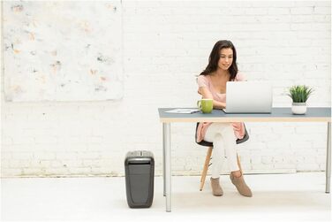 Шредер Powershred 60Cs: легкий, перехресне різання, 10 аркушів
