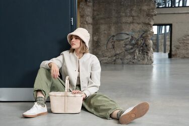 Сумка-шопер Reisenthel Carry Bag XS – Стабільний кошик XS формату з практичною внутрішньою кишенею, елегантний та водонепроникний дизайн (Teddy Sand)