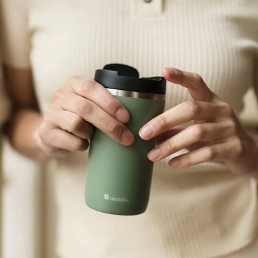 Термокружка Aladdin Barista Java з нержавіючої сталі 0.47L - Leak-Lock, для кави To Go, зберігає тепло 4 години, без BPA, можна мити в посудомийній машині (251 мл, Sage Green)