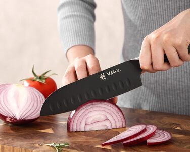 Набір кухонних ножів Wakoli Titanium Noir (5 предметів) з бруском - професійний набір ножів з титанового покриття, нержавіюча сталь, чорний, магнітний бруск, включає ніж Сантоку