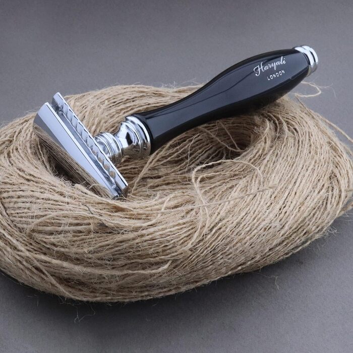 Чорний набір для гоління Haryali London з 5 предметів - Безпечна бритва з подвійним лезом - Щітка для гоління Super Badger Hair - Підставка для гоління - Мило для гоління - Чаша для гоління
