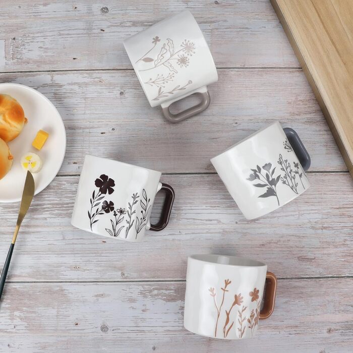 Набір кавових чашок EYMPEU 4 шт. об'ємом 450 мл з квітковим візерунком - ідеально для дому та як подарунок в офіс