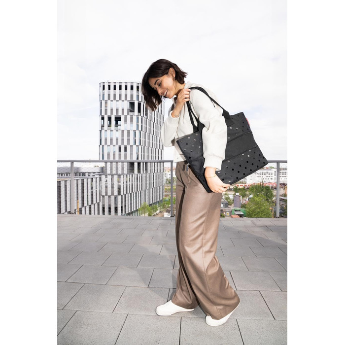 Сумка-шопер Reisenthel Shopper E1 - велика містка сумка для покупок, чорний колір, глянцевий принт Dots