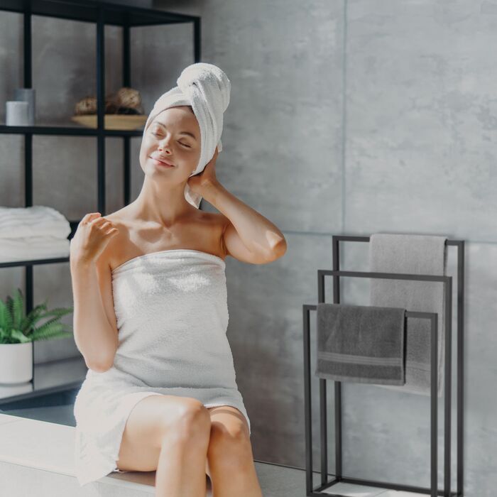 Підставка для рушників Relaxdays, чорна, з 3-ма перекладинами