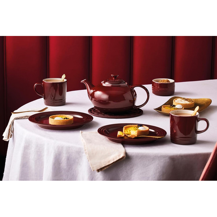 Кружка Le Creuset з кераміки, 350 мл, вишнево-червоний колір, 70302350600002 (Chambray)