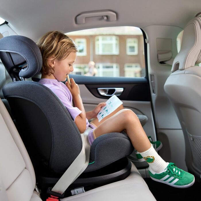 Автокрісло Bebeconfort Mitwachsender Kindersitz 9-36 кг, 15 міс. - 12 років, 76-150 см, збоку захист, 11 положень підголівника, інтегровані підлокітники, EverFix i-Size, R129