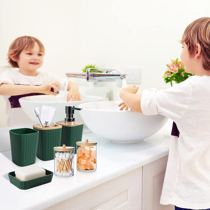 Комплекти аксесуарів для ванної кімнати, 9 предметів: набір темно-зелених аксесуарів для ванної з відром, лотком для косметики, дозатором мила, мильницею, стаканчиком для зубної щітки, щіткою для унітазу та контейнером для ватних паличок. Темно-зелений на