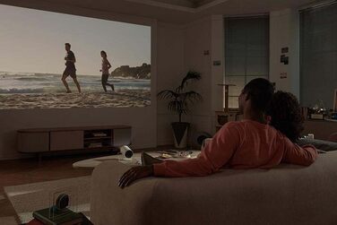 Samsung The Freestyle: Портативний LED-проектор Full HD HDR10 з автонастроюванням та 360° звуком (2023)