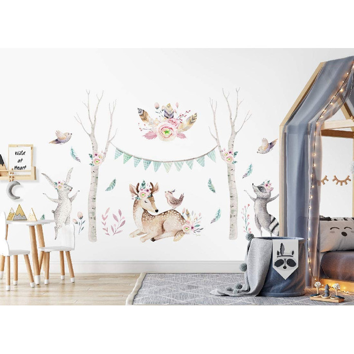 Наклейка на стіну із зображенням лісових тварин (оленя, кролика, птиці), листя, лісу