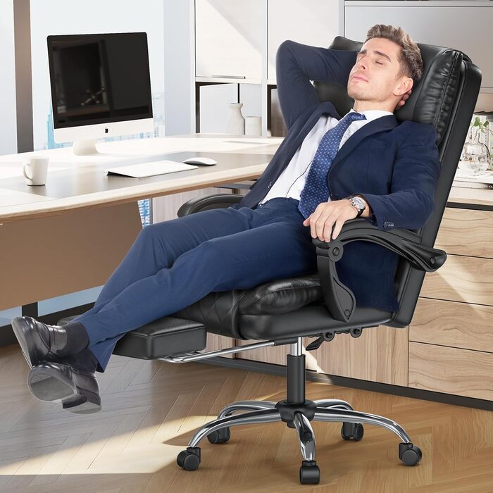 Офісний крісло-шезлонг для кухні від NaspaLuro з підніжкою, чорного кольору. Ергономічний комп'ютерний стілець з PU шкіри, м'якими підлокітниками та регульованою спинкою. Регульована висота, поворотний механізм. Без підігріву.