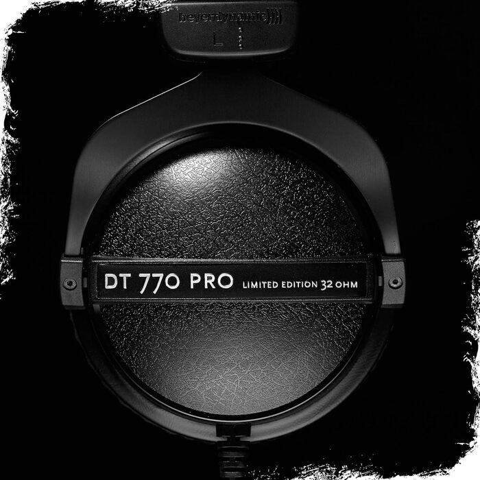 Навушники-вкладиші beyerdynamic DT 770 PRO, закриті, дротові, студійні, 32 Ом, сірі