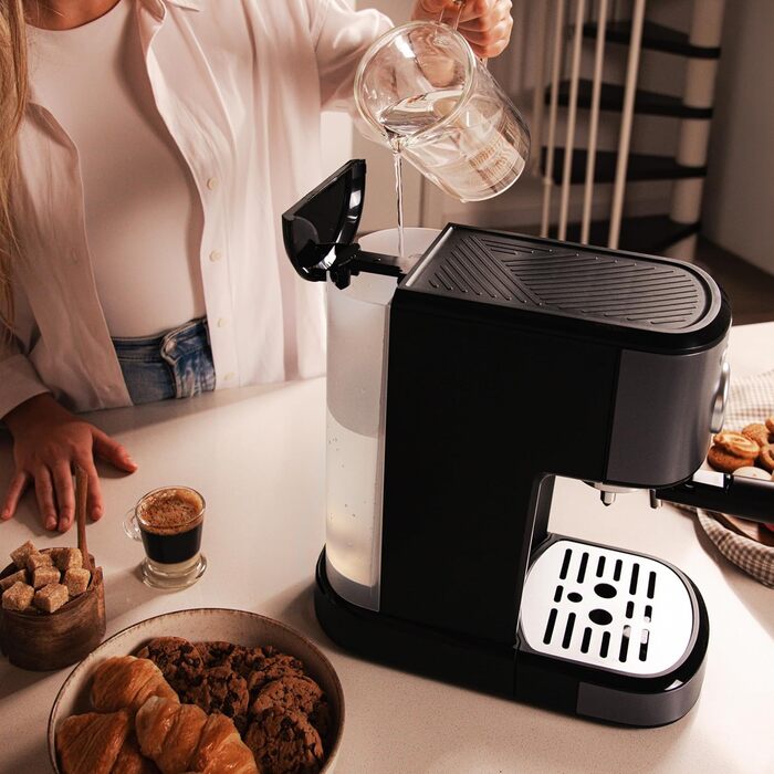 Еспресо-машина Cecotec Espressomaschine Compact Power Espresso 20 Retro Green – 1100 Вт, 20 бар, Thermoblock, парогенератор, сталь, манометр