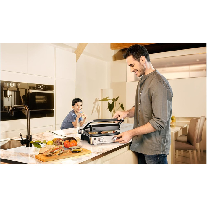 Електричний гриль Braun MultiGrill 7 CG7020: 3-в-1 (контактний гриль, барбекю, духовка), 2000W, велика поверхня (12 бургеров), плаваюча пластина, плаваюча гратильниця, миється в посудомийній машині, регулювання температури