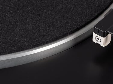 Програвач вінілу Audio-Technica LP60XBTBK з Bluetooth, автоматичний, ремінний привід, чорний, аналоговий стерео